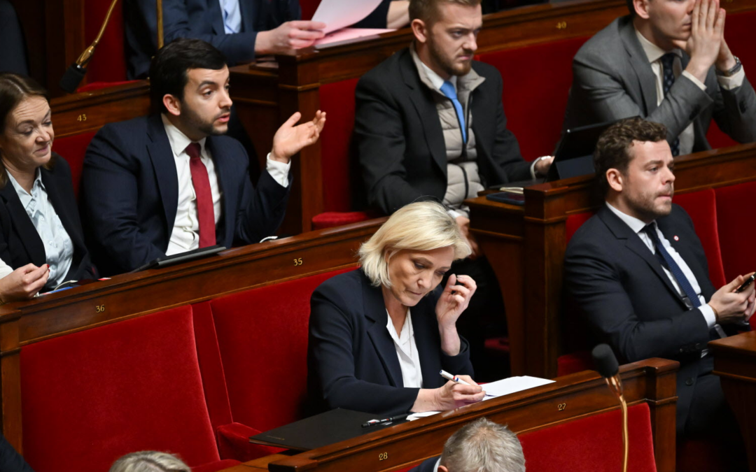 Quand le RN sauve une nouvelle fois Bayrou
