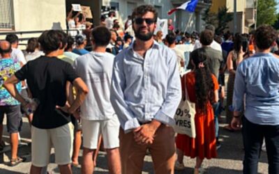 La foule demande justice pour Louis à Narbonne