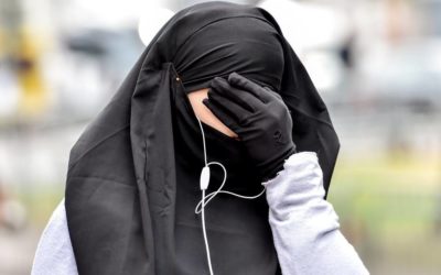 « Djihad LOL » : les adolescentes radicalisées plus nombreuses que les garçons !