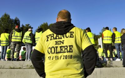 Gilets jaunes :  de la révolte spontanée à l’organisation politique du pays réel.