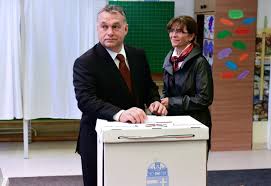 La Hongrie aux urnes, test de popularité pour Orban