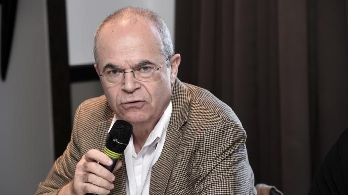 Le président du Syndicat national des gynécologues-obstétriciens refuse de pratiquer des IVG