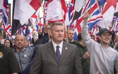 Paul Golding (Britain First) attaqué par 2 musulmans en prison !