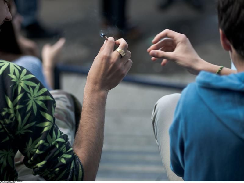 Bientôt des amendes pour usage de drogue