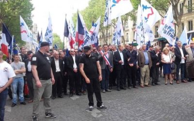 Le Parti de la France au défilé du 1er mai avec Jean-Marie Le Pen et le 14 mai avec Civitas