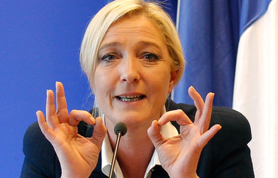 Grèce : Marine Le Pen défend les immigrationistes, pro-drogues, pro-turcs et anti-familles de SYRIZA