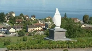 Haute-Savoie : la « Libre Pensée » fait retirer une statue de la Sainte Vierge dans un jardin public